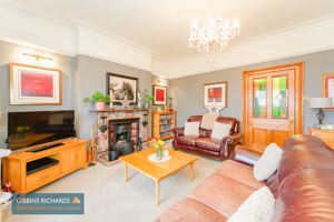 Sitting Room- click for photo gallery